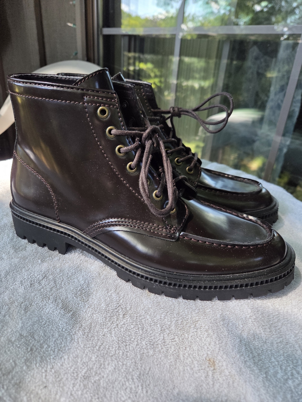 Men's Express Dark Brown Leather Lace-Up Moc Toe Boots 10 New Without Box